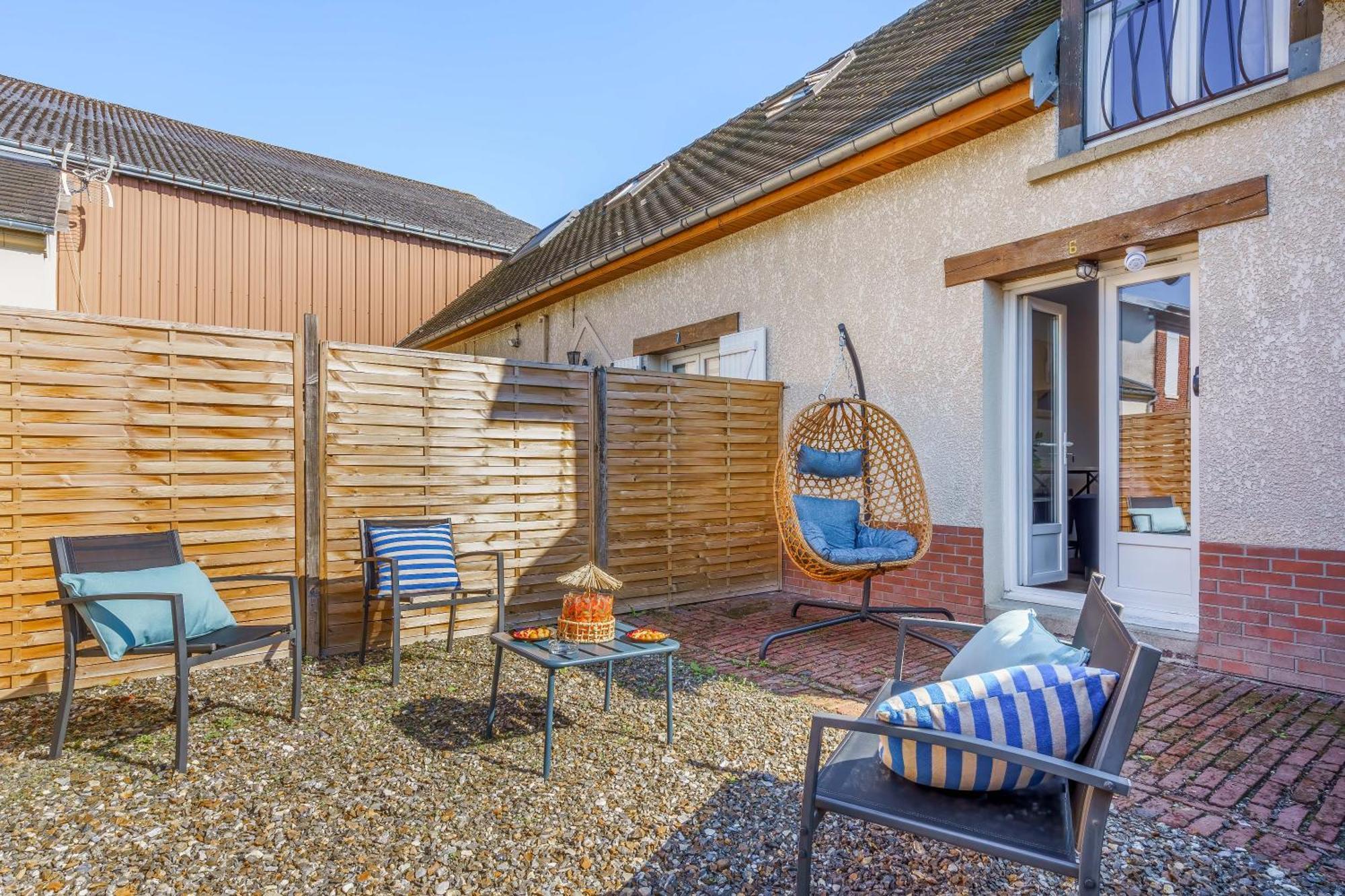 Maisonnette Bleu Horizon Avec Jardin - 2Min Gare - Serenito Homes Saint-Just-en-Chaussee Zewnętrze zdjęcie